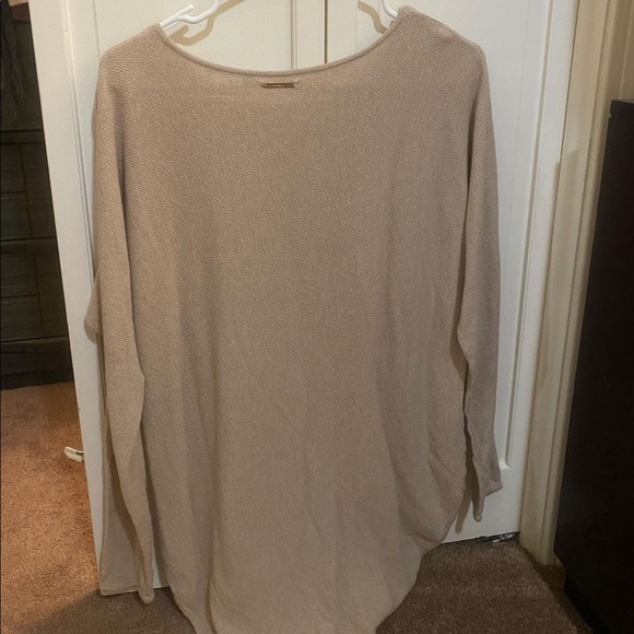 Michael Kors Top - Picture 2 of 2